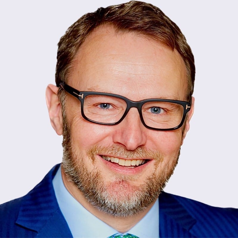 Headshot of John Bennett