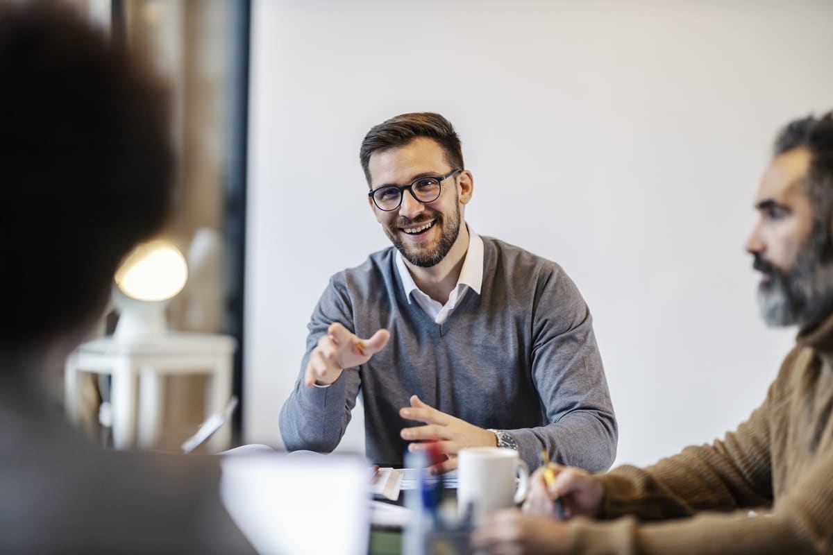 businessman discussing ideas on a briefing at meeting room.