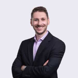 Tom Woods headshot