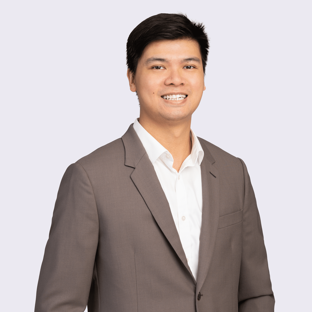 Justin Ng headshot